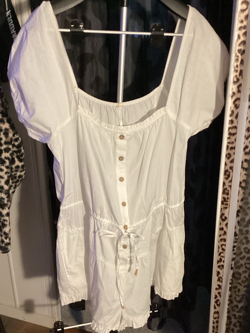 Free People NWT White Button-Front Puff Sleeve Women's Romper